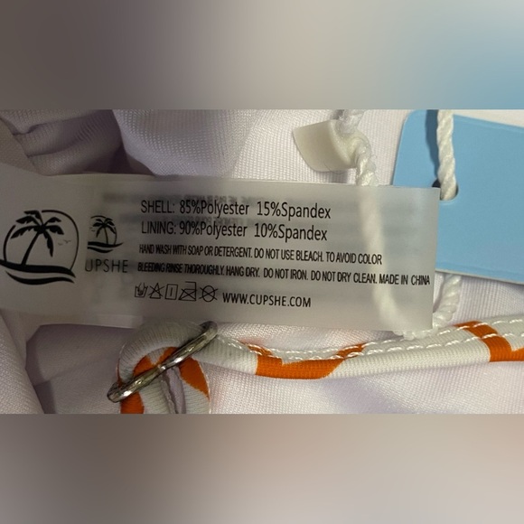 Cupshe Geo Print Scoop Neck One Piece Swimsuit, Size 2X, Adjustable Straps - Picture 11 of 11